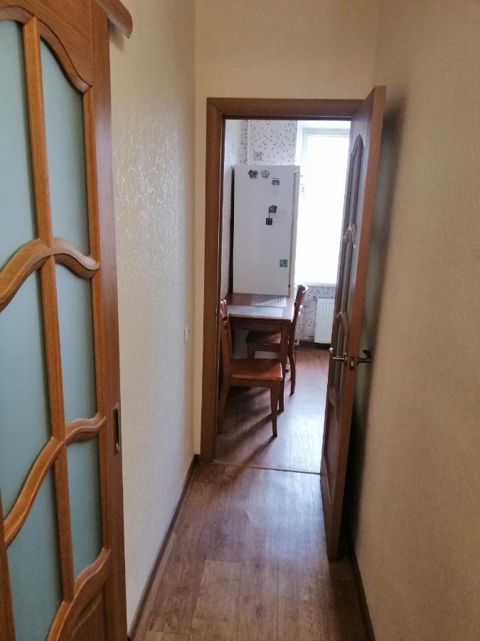 Уютная Квартира На Лётной 6 Chernihiv Exterior photo
